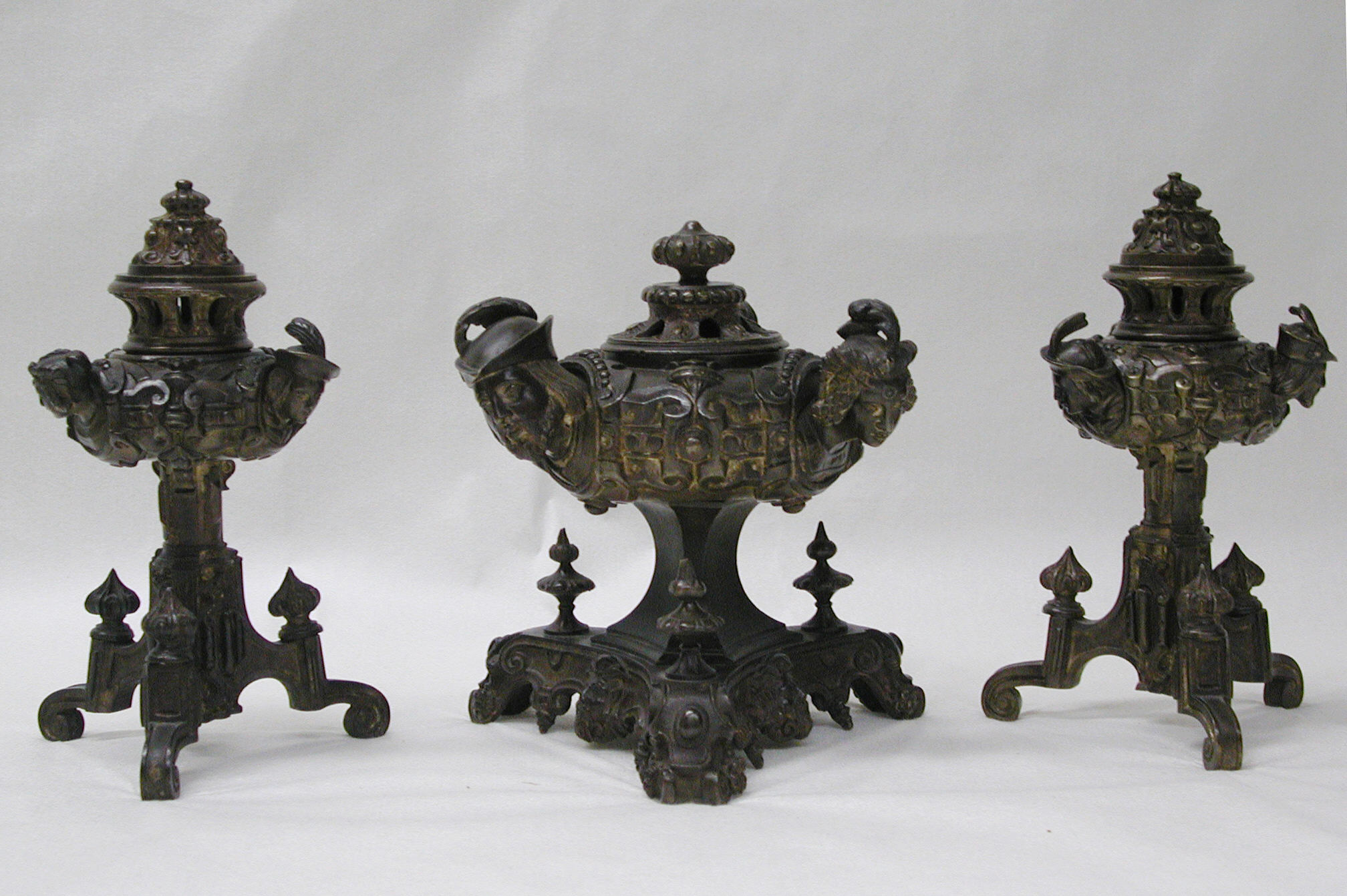 Set of three pastille burners